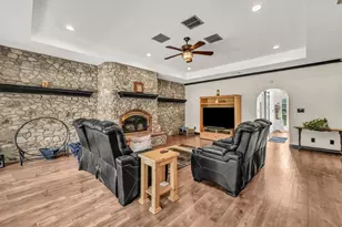 331 Tanglewood Dr, Weatherford, TX 76087 - Photo 18
