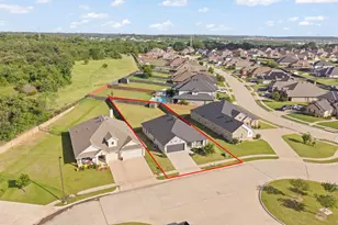 3116 Bent Trl Ct, Burleson, TX 76028 - Photo 2