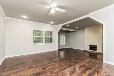 11517 Fernald Avenue, Dallas, TX 75218 - Photo 2