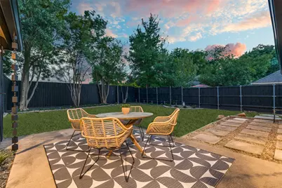 6418 Covecreek Place, Dallas, TX 75240 - Photo 32