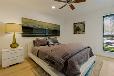 6418 Covecreek Place, Dallas, TX 75240 - Photo 24