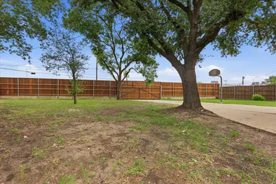 6333 Symphony Lane, Dallas, TX 75227 - Photo 32