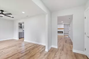 6333 Symphony Ln, Dallas, TX 75227 - Photo 4
