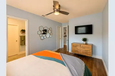 9016 Bretshire Drive, Dallas, TX 75228 - Photo 32