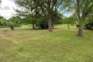 416 Ft Bend Dr, Simonton, TX 77485 - Photo 6