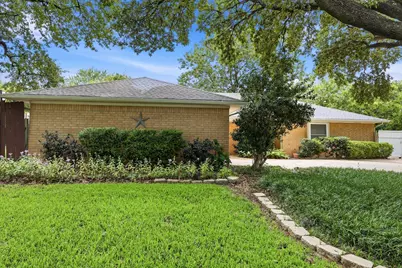 824 Skylark Drive, Denton, TX 76205 - Photo 2