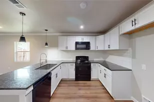 3115 Hunter St, Fort Worth, TX 76112 - Photo 10
