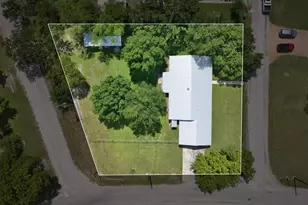 2308 Thornton St, San Saba, TX 76877 - Photo 2