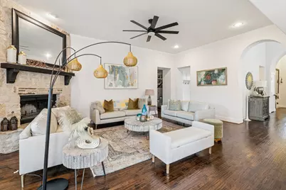 329 Hitch Wagon Drive, McKinney, TX 75071 - Photo 2