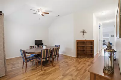 911 Sumner Drive, Mesquite, TX 75149 - Photo 4
