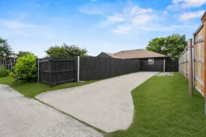 1313 Crosscreek Lane, Seagoville, TX 75159 - Photo 18