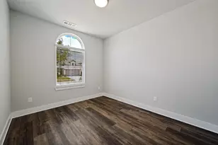 4706 Pin Oak Ct, Aubrey, TX 76227 - Photo 2