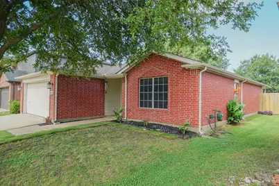 203 Grassy Creek Drive, Wylie, TX 75098 - Photo 2
