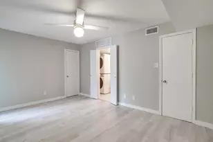 3101 Sondra Dr, Fort Worth, TX 76107 - Photo 14