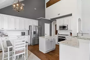 2849 Greenway Dr, Frisco, TX 75034 - Photo 10