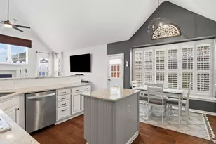 2849 Greenway Dr, Frisco, TX 75034 - Photo 8