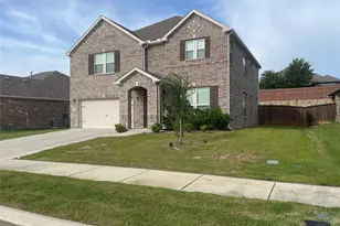 8921 Bison Creek Dr, Fort Worth, TX 76131 - Photo 2