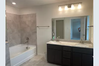 8921 Bison Creek Drive, Fort Worth, TX 76131 - Photo 12