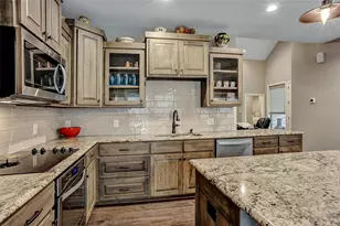 3818 Sumner Ct, Sherman, TX 75090 - Photo 2