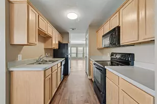 10504 Aransas Dr, Fort Worth, TX 76131 - Photo 8