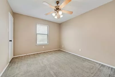 10504 Aransas Drive, Fort Worth, TX 76131 - Photo 16