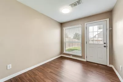 10504 Aransas Drive, Fort Worth, TX 76131 - Photo 12