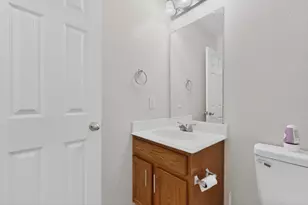 1933 E Dickey Dr, Dallas, TX 75051 - Photo 8