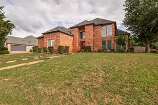 1516 Registry Dr, DeSoto, TX 75115 - Photo 2