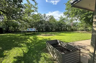806 Crestline Dr, Mexia, TX 76667 - Photo 30