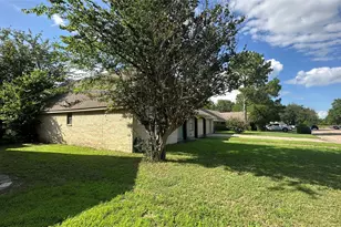 806 Crestline Dr, Mexia, TX 76667 - Photo 34