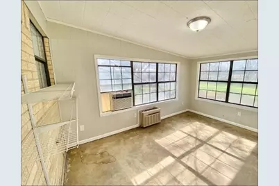 806 Crestline Drive, Mexia, TX 76667 - Photo 26