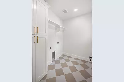 1004 W Broadus Avenue, Fort Worth, TX 76115 - Photo 26