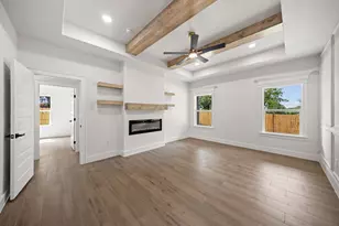 1004 W Broadus Ave, Fort Worth, TX 76115 - Photo 16