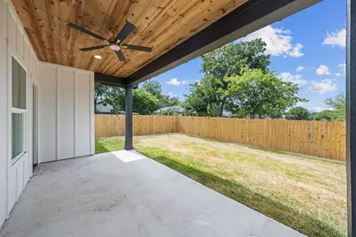 1004 W Broadus Avenue, Fort Worth, TX 76115 - Photo 26