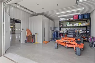 10078 Farmington Rd, Van Alstyne, TX 75495 - Photo 12