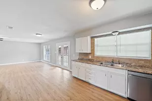 519 Malibu Dr, Malakoff, TX 75148 - Photo 10