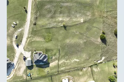 201 Meadow Hill Lane, Sherman, TX 75090 - Photo 8