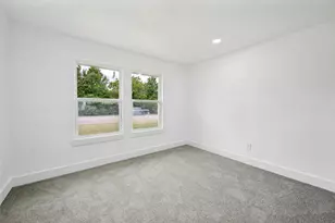 2921 Hitson Ln, Fort Worth, TX 76112 - Photo 18