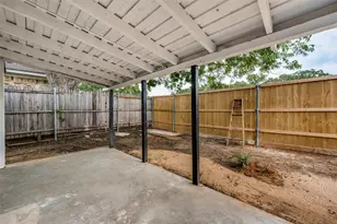 2921 Hitson Ln, Fort Worth, TX 76112 - Photo 24
