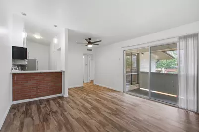 2627 Douglas Avenue #216, Dallas, TX 75219 - Photo 4