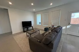 14184 Hammersmith St, Pilot Point, TX 76258 - Photo 4