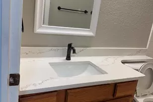 1009 Danforth Ct, Arlington, TX 76017 - Photo 16