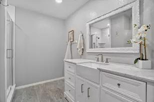 801 Pennsylvania Dr, Saginaw, TX 76131 - Photo 16