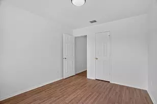 801 Pennsylvania Dr, Saginaw, TX 76131 - Photo 24