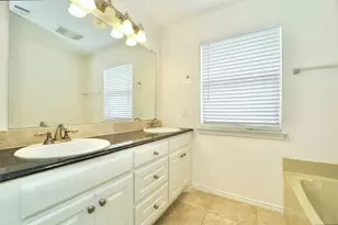 407 Josephine St, Dallas, TX 75246 - Photo 18
