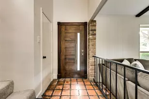 2500 Glenhaven Dr, Plano, TX 75023 - Photo 2