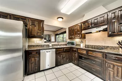 2500 Glenhaven Drive, Plano, TX 75023 - Photo 10