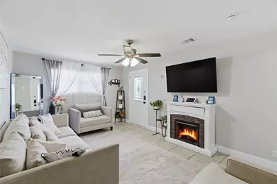 2332 Felder Lane, Fort Worth, TX 76112 - Photo 8