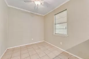 2510 Coulee St, Irving, TX 75062 - Photo 10