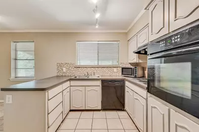 2510 Coulee Street, Irving, TX 75062 - Photo 12